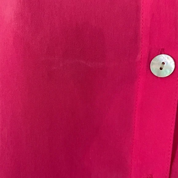 Travelsmith‎ Pink Button down Blouse - Picture 3 of 11